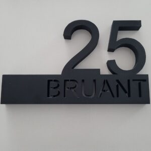 Adresse Personnalisé avec ecriture gravée sur commande